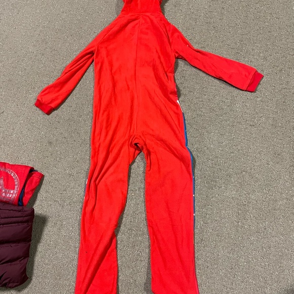 DC Wonder Woman One-Piece Hooded Pajamas - Picture 2 of 3